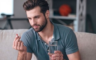 The drug treatment of prostatitis